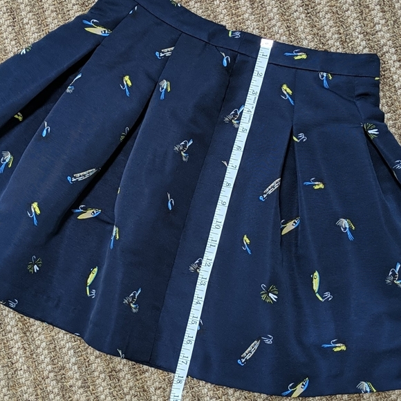 Tommy Hilfiger Fishing Lure Skirt Size 2 - Picture 7 of 7